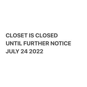 CLOSED CLOSET